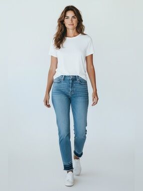 Judy Blue Rock The Boat Light Distressed Blue Jeans Womens Size 5